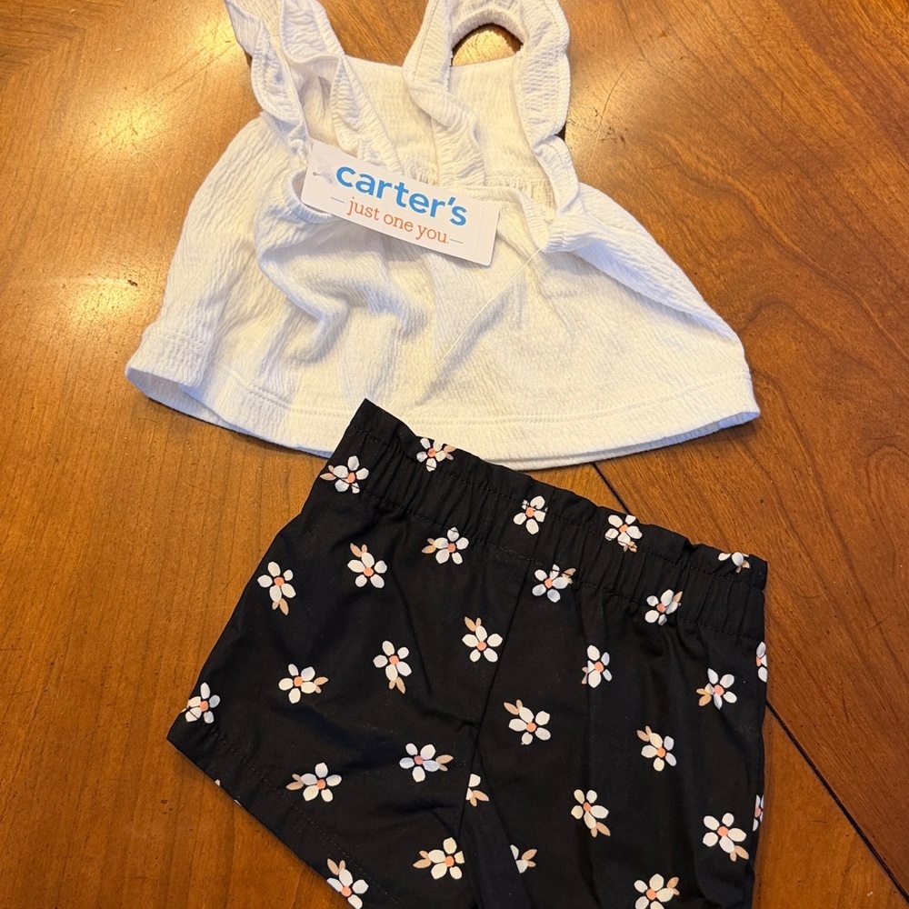 White Floral Top and Black Floral Shorts Set - Picture 3 of 3